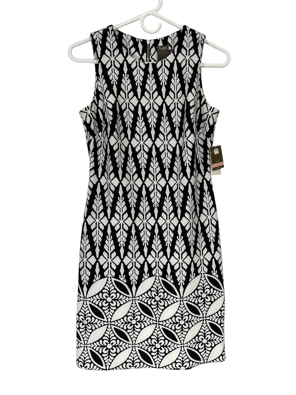 Taylor Black And White Geometric Sleeveless Sheath Dress